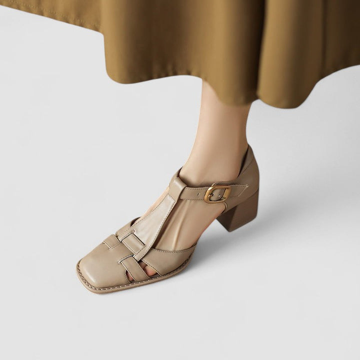 DELACROIX | Véronique Heeled Mary Janes