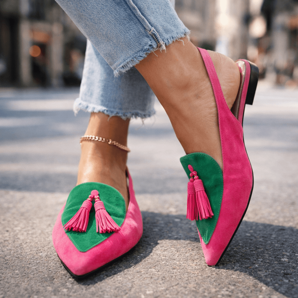Eliza | Sandals with straps and tassels
