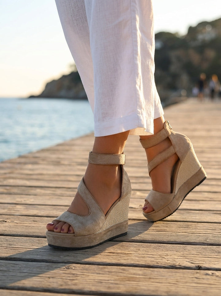 Bessie – Comfortable Wedge Sandals