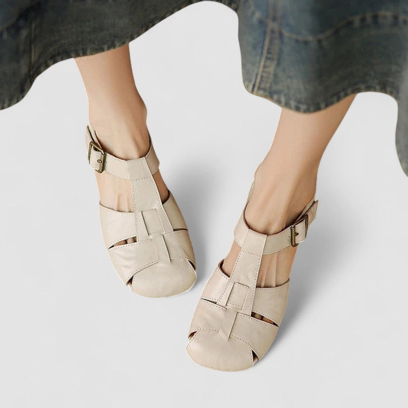 DELACROIX | Ajourée Babies with Heel Sandrine