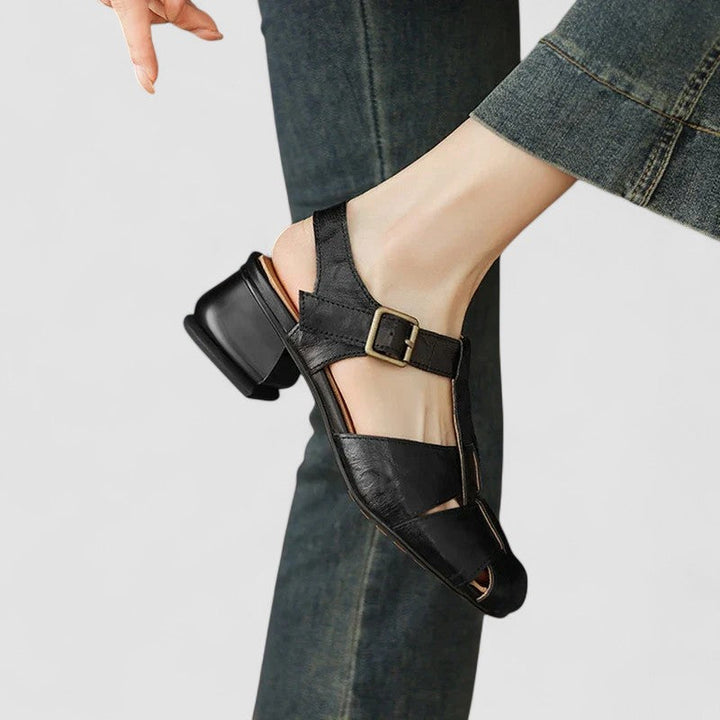DELACROIX | Ajourée Babies with Heel Sandrine