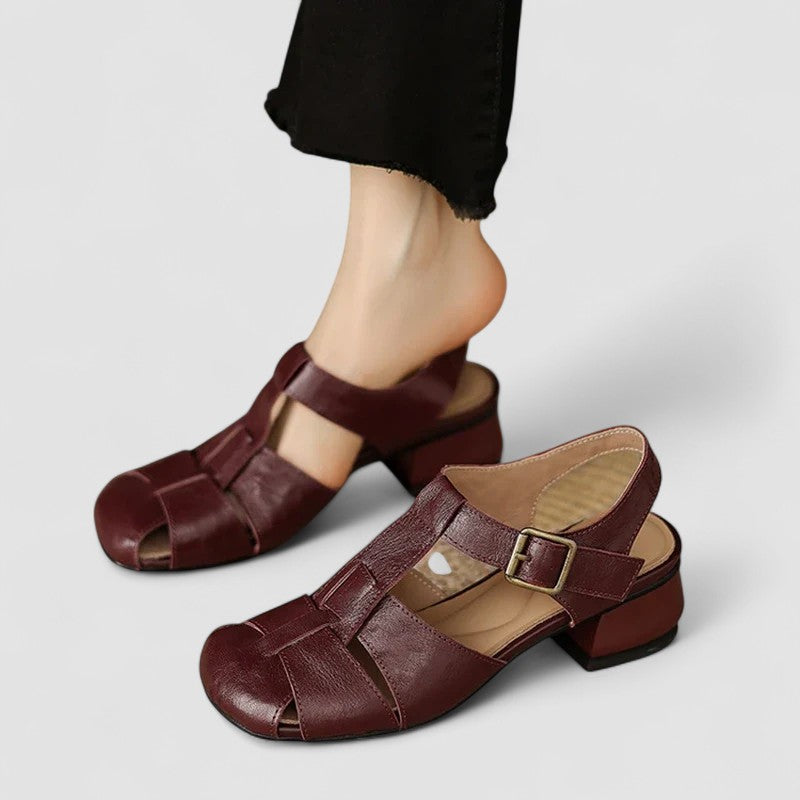 DELACROIX | Ajourée Babies with Heel Sandrine